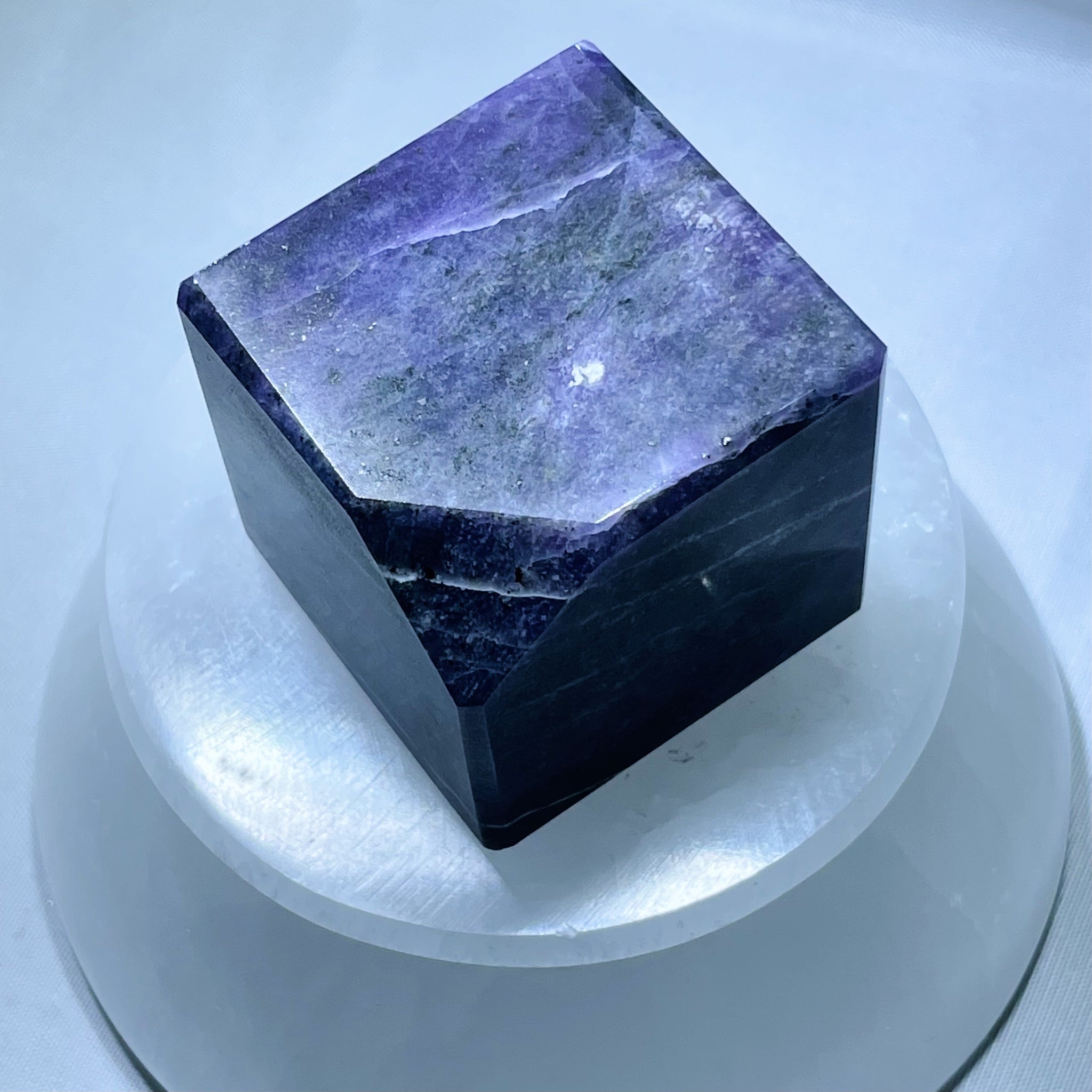 Purple Opal / Voilet Flame Cubes