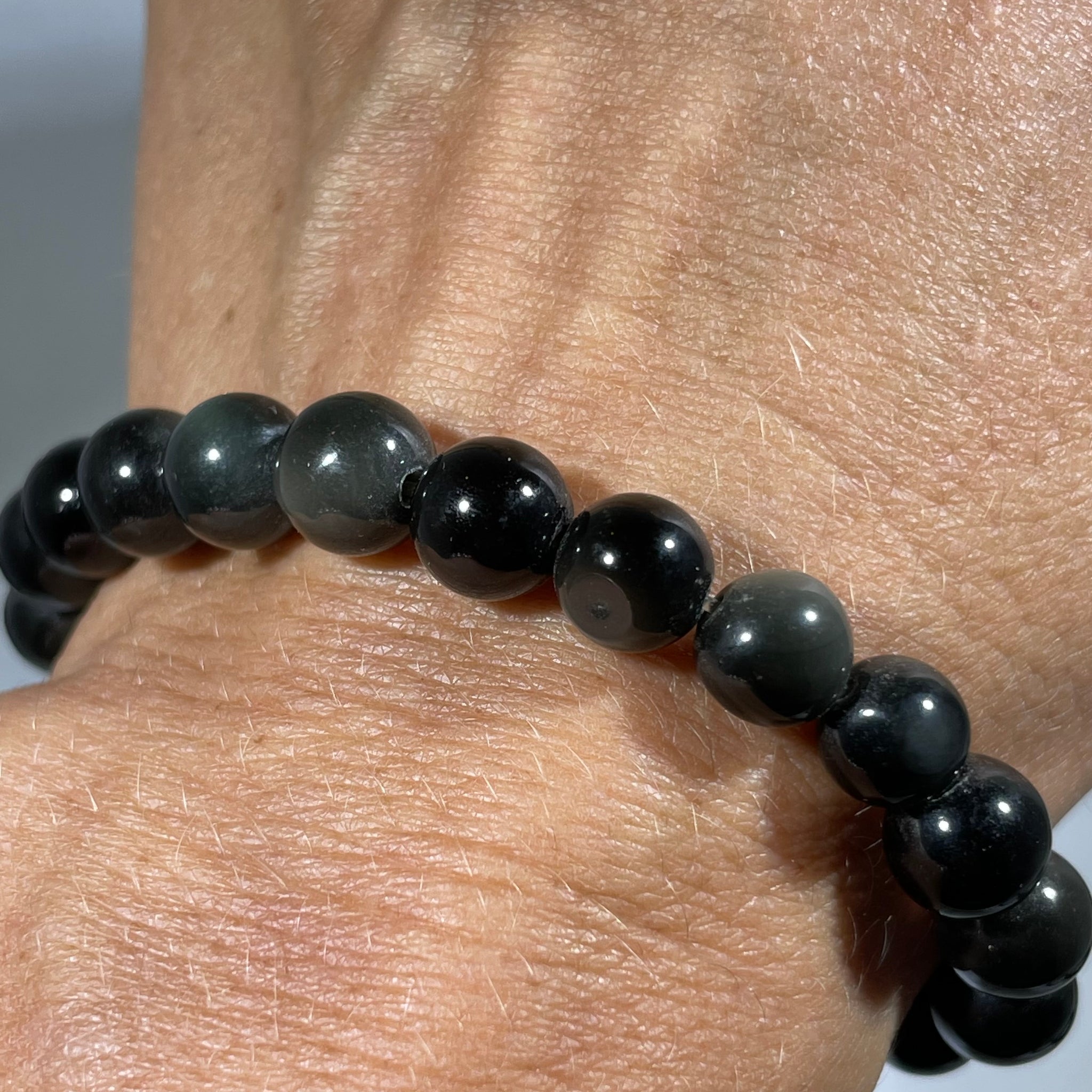 Buy BELLAROSA GEMS Crystal Collection Feng Shui Black Obsidian Pixiu|Om  mani Bracelet Wealth Good Luck Dragon with Gold Plated Pi Xiu/Pi Yao  Attract Luck and Wealth. (15 Beads) at Amazon.in